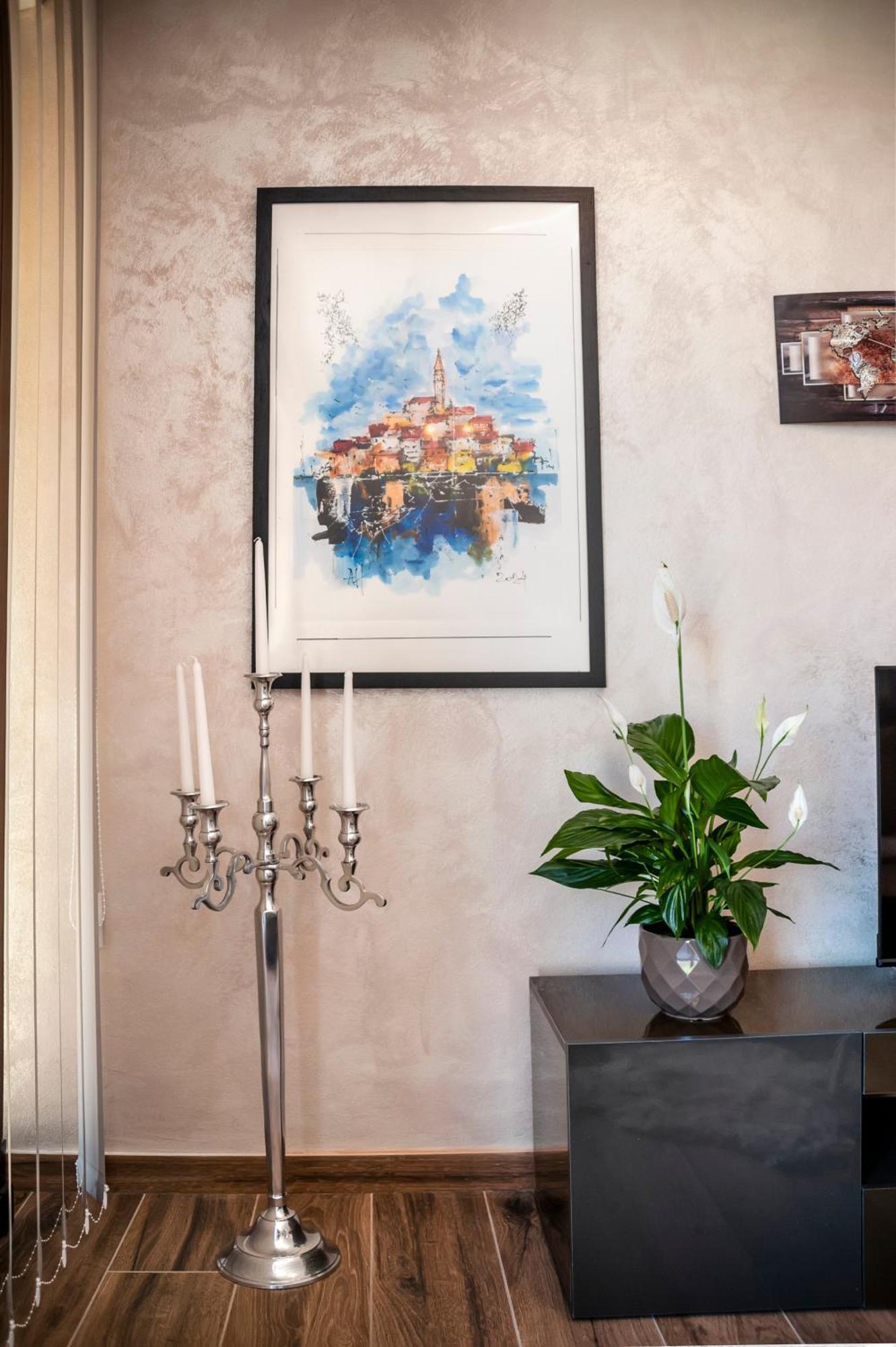 רוביני Apartman Lorena מראה חיצוני תמונה